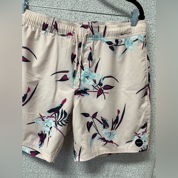 RVCA Club Board Shorts Pink Floral Print Swim Trunks Pockets | size Large - Picture 3 of 6